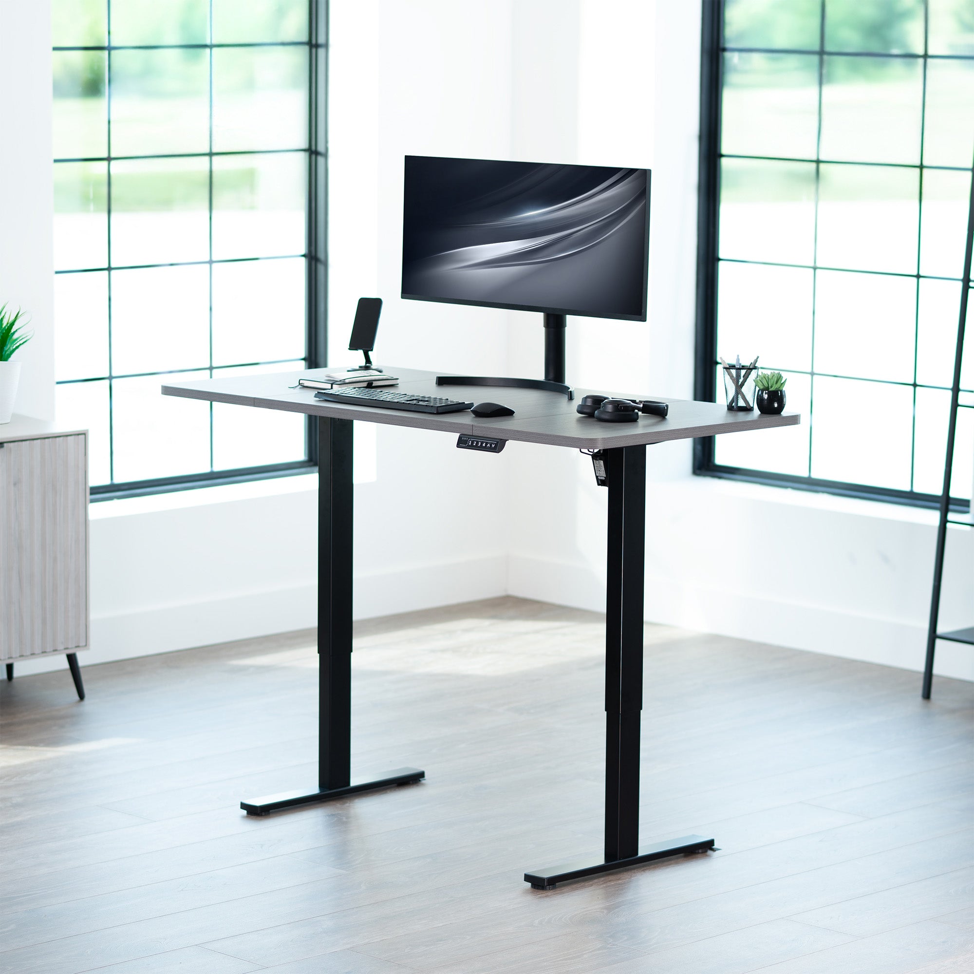 Single Motor Electric Desk with Push Button Memory Controller