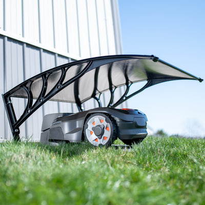 Shade covering for robotic lawnmowers to protect from the elements.