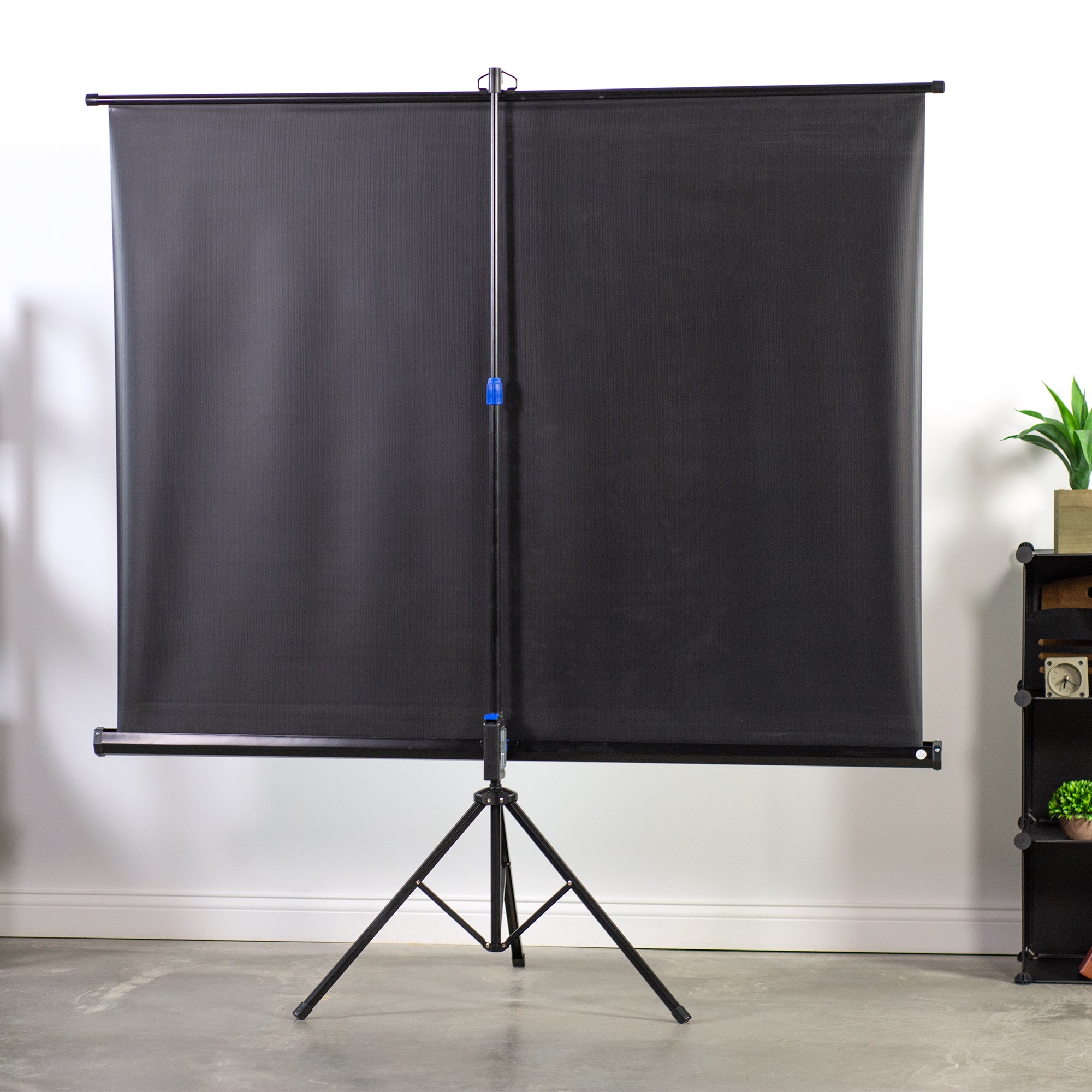 100" Portable Tripod Projector Screen 4:3